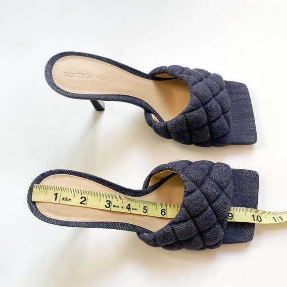 Bottega Veneta Matelasse Quilted Denim Mule Sandals Indigo Size EU 39 US 9 NEW - Picture 11 of 12